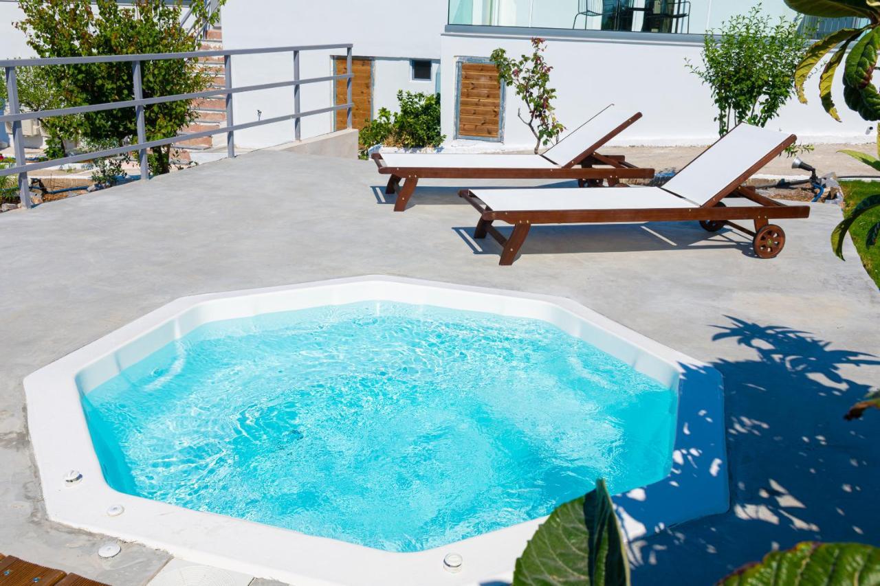 Queen'S Gem Luxury Villa - Heated Jacuzzi & Pool Hersonissos  Bagian luar foto