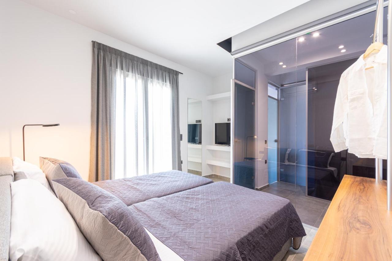 Queen'S Gem Luxury Villa - Heated Jacuzzi & Pool Hersonissos  Bagian luar foto