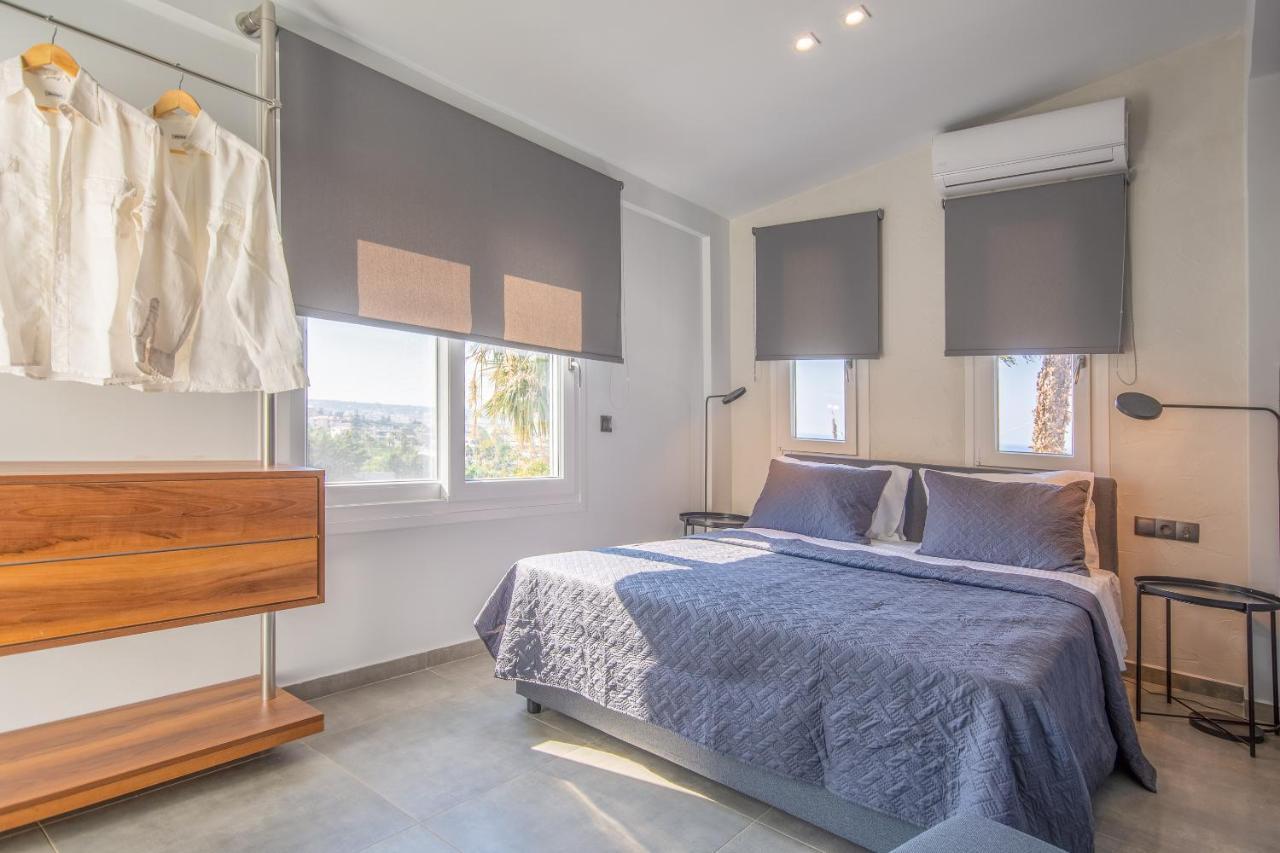 Queen'S Gem Luxury Villa - Heated Jacuzzi & Pool Hersonissos  Bagian luar foto