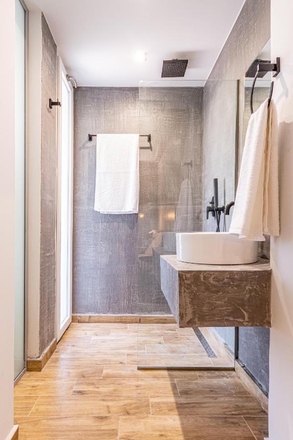 Queen'S Gem Luxury Villa - Heated Jacuzzi & Pool Hersonissos  Bagian luar foto