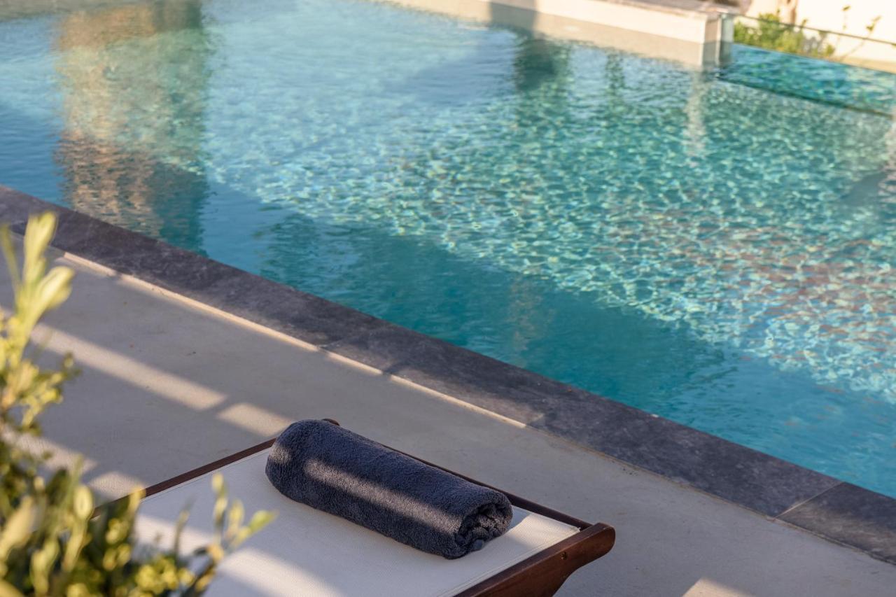 Queen'S Gem Luxury Villa - Heated Jacuzzi & Pool Hersonissos  Bagian luar foto