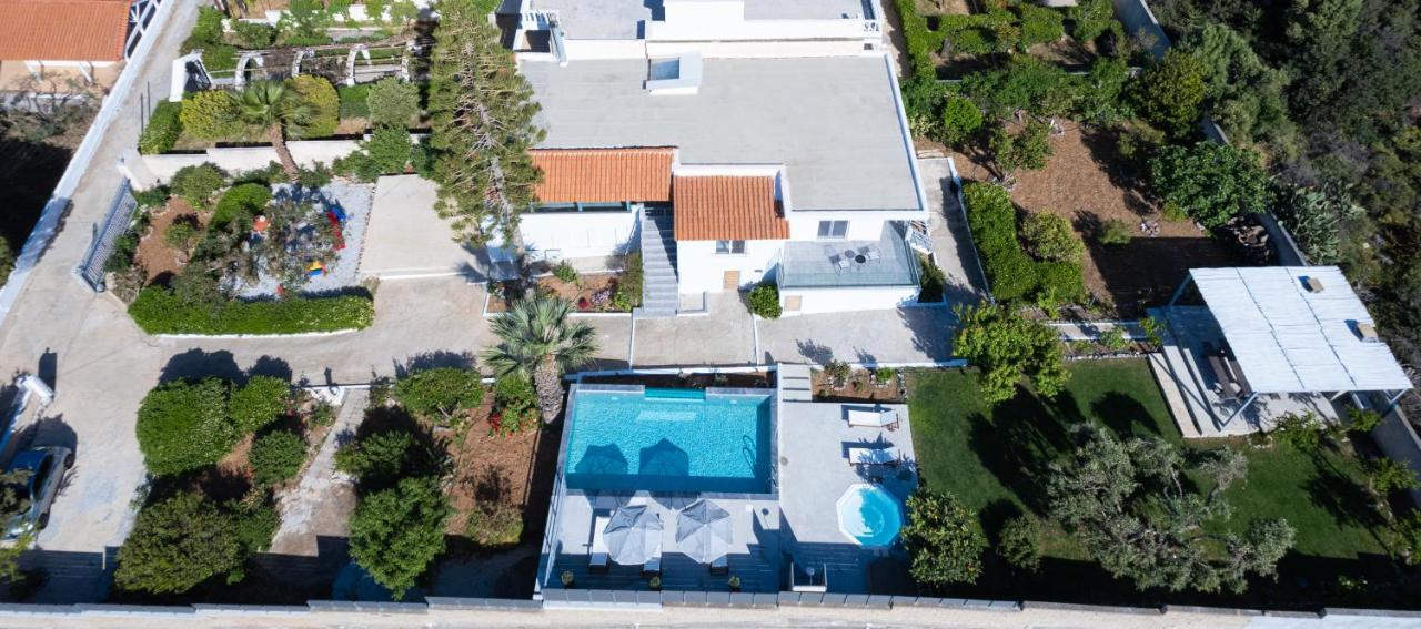 Queen'S Gem Luxury Villa - Heated Jacuzzi & Pool Hersonissos  Bagian luar foto